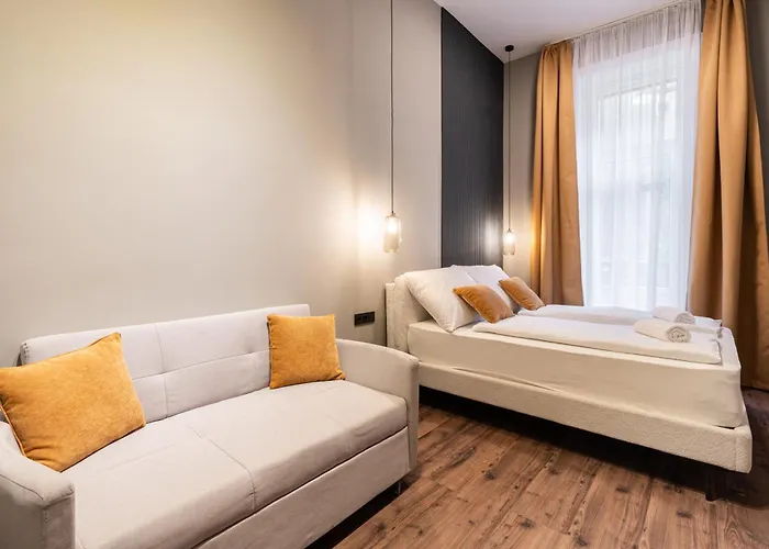 S7 - Sip Downtown Hideaway - Location By Bqa *