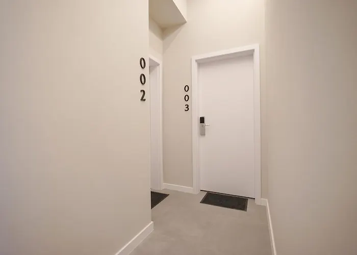 S7 - Sip Downtown Hideaway - Location By Bqa *