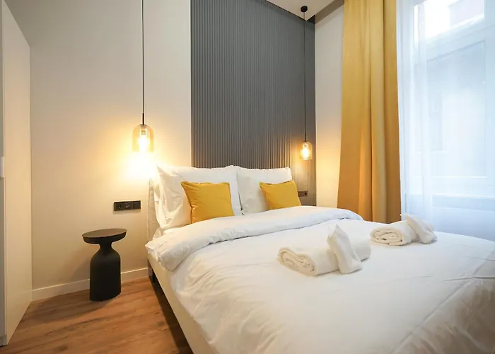 Daire S7 - Sip Downtown Hideaway - Location By Bqa *