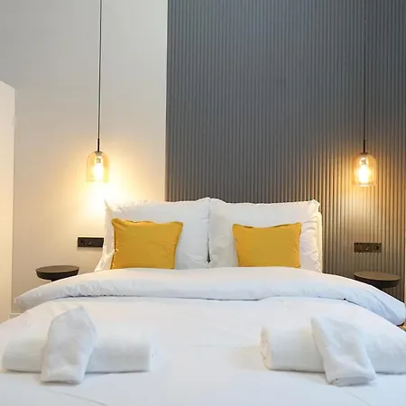 S7 - Sip Downtown Hideaway - Location By Bqa