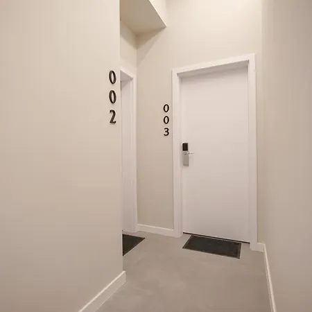 S7 - Sip Downtown Hideaway - Location By Bqa *