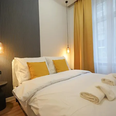 S7 - Sip Downtown Hideaway - Location By Bqa בודפשט