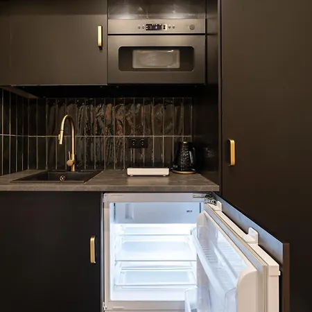 S7 - Sip Downtown Hideaway - Location By Bqa *
