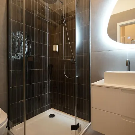 Apartamento S7 - Sip Downtown Hideaway - Location By Bqa Budapest